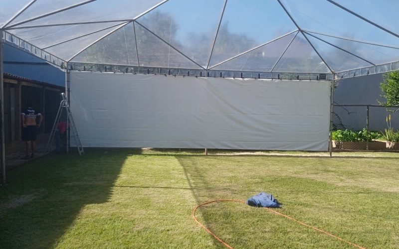 Tenda 10x10 Cristal com Laterais